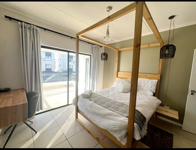 2 BEDROOM APARTMENT TO LET IN SANDOWN ESTATE